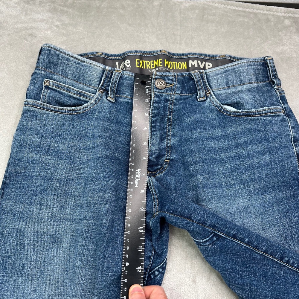 Lee Extreme Motion MVP Jeans Mens 32x30 Blue Solid Straight Fit Tapered Leg - Picture 10 of 14